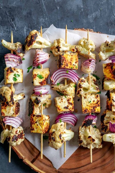 Beef Tikka, Tofu Tikka, Best Tofu Recipes, Best Tofu, Tofu Recipes Easy, Kebab Skewers, Tofu Recipes Vegan, Kebab Recipe, Vegan Grilling