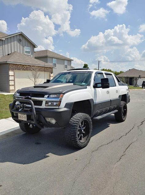 Chevy Avalanche Mods, Lifted Avalanche, 2008 Chevy Avalanche, Avalanche Truck, 2004 Chevy Avalanche Custom, Blacked Out Lifted Chevy Silverado, Truck Bed Storage, Dream Vehicles, Chevy Avalanche