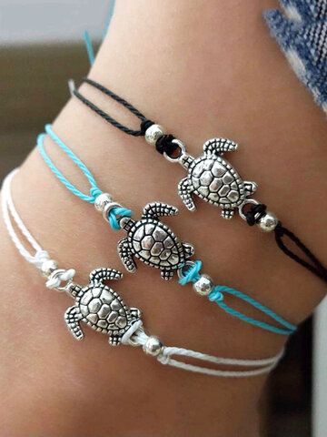 Turtle Slippers, Anklets Online, Ankle Bracelets Diy, Ankle Jewelry, Women Anklets, Gold Anklet, Black Bracelet, Beaded Anklets, Foot Jewelry