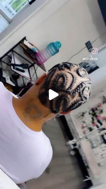 Master braider on Instagram: "I don’t own rights to this music. I literally did this style with the quickness although it requires much thought, I hope yall love it as much as I do #baltimorebraider #dmvbraider #atlbraider #braided #baldie #deaignerbraids #naturalista #protectivestyles #stitchbraids #cornrows #braids #edges ! Inspired by @tookiedidit" Braids Edges, Stitch Braids, Cornrows Braids, Protective Styles, Love It, Braids, I Hope, Hairstyles, Hair Styles