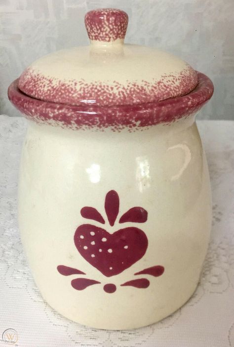 Clay Cookie Jar Ideas, Ceramic Cookie Jar Pottery, Cookie Jar Painting Ideas, Pottery Cookie Jar, Clay Cookie Jar, Cookie Jar Pottery, Jars Ceramics, Primitive Pottery, Clay Jars