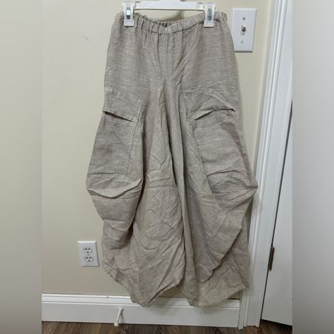 Yuvita Linen Skirt Oatmeal/Tanish Color Size S 3rd Pic Shows It On Just A Different Color! Super Flowy, Cute, And Flattering! Gauze Skirt, Gauze Skirts, Linen Skirt, Oatmeal, Womens Skirt, Skirt, Sewing, Outfit Accessories, Cream