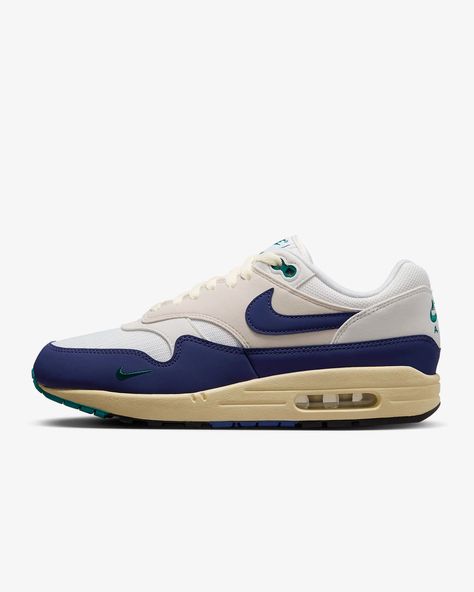 Nike Air Max 1 Men's Shoes. Nike.com Royal Blue Shoes, Nike Airforce 1, Deep Royal Blue, Russian Federation, Nike Air Max 1, New Nike Air, Nike Air Max 270, Nike Basketball, Mens Essentials