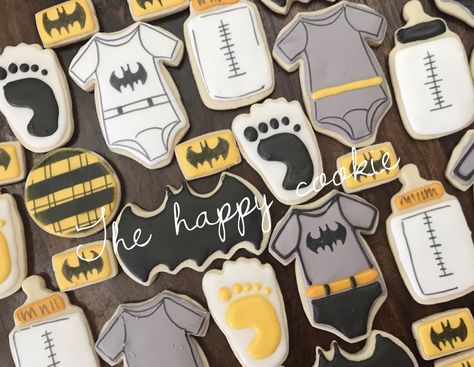 Baby Boy Batman, Baby Shower Themes For Boys, Batman Baby Shower, Baby Boy Cookies, Batman Baby, Batman Decor, Superhero Baby Shower, Batman Theme, Baby Batman