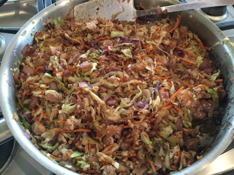 Here's a tasty recipe for Egg Roll in a Bowl, modified by Judy! It's a perfect blend of salty and spicy and you can eat it on any cycle of the 17 Day Diet. 17 Day Diet Cycle 1 Recipes Lunch, Cycle 1 17 Day Diet Recipes, 17 Day Diet Cycle 1 Recipes Dinner, 17 Day Diet Cycle 2 Recipes, 17 Day Diet Cycle 1 Meal Plan, 17 Day Diet Cycle 1 Recipes, 17 Day Diet Cycle 1, Cycle Diet, The 17 Day Diet