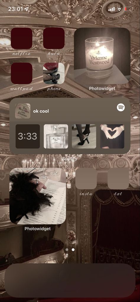 #ios14 #ios14homescreen #oldmoneyaesthetic #oldmoney #red #classy #iphone Ios 16 Wallpaper Old Money, Old Money Aesthetic Phone Layout, Red Iphone Aesthetic Homescreen, Classy Widget Ideas, Classy Home Screen Wallpaper, Iphone Layout Themes, Classy Homescreen Layout, Old Money Homescreen Layout, Dark Feminine Widgets