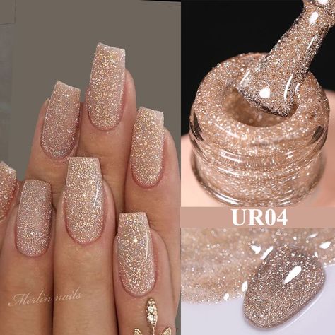 Champagne Gold Nails, Champagne Glitter Nails, Champagne Nail Designs, Gold Sparkly Nails, Nude Sparkly Nails, Gold Glittery Nails, Gold Sparkle Nails, Rose Gold Nails Glitter, Gold Glitter Nail Polish