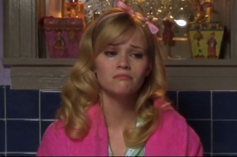 Profile picture Elle woods Elle Woods Hairstyles, Elle Woods Pfp, Elle Woods Style, Blonde Profile Picture, Elle Woods Icon, Elle Woods Aesthetic, Vegan Bodybuilding Diet, Legally Blonde Movie, Blonde Movie