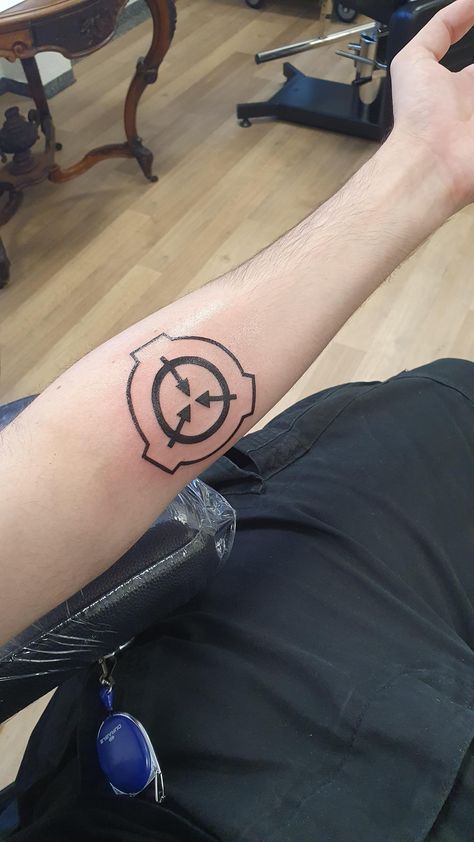 Scp Tattoo Ideas, Scp Tattoo, Rainbow Six Siege Tattoo, Cool Piercings, Tattoo Style Drawings, Symbol Tattoos, Tattoos Ideas, Tattoo Inspo, Tattoo Idea