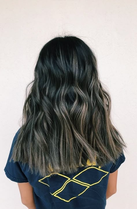 ☆pinterest// @natalyabelous11☆ Ashy Balayage, Brown Hair Balayage, Brown Blonde Hair, Hair Color Balayage, Hair Inspiration Color, Hair Inspo Color, Light Brown Hair, Brown Hair Colors, Brunette Hair