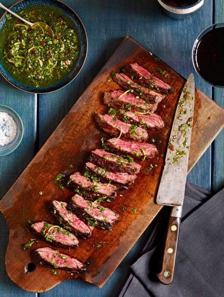 Sliced Steak, Cheesecake Cupcakes, Steak Recipes, Food 52, Food Glorious Food, I Love Food, Food Photo, Pesto, Beef Recipes