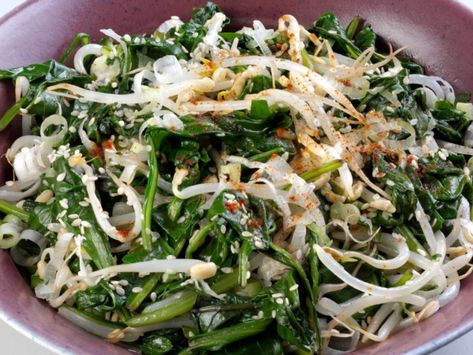 Spinach Salad With Bean Sprouts, Bean Sprout Recipes, Bean Sprout Salad, Keto Veggies, Keto Salads, Bean Sprout, Spinach Salad Recipes, Recipe Step By Step, Sprouts Salad