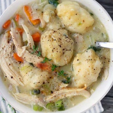 Chicken And Dumplings From Scratch, Dumplings From Scratch, Easy Chicken And Dumplings, Chicken Dumplings Recipe, Homemade Chicken And Dumplings, Dumpling Soup, Dumpling Recipe, Chicken And Dumplings, Chili Sauce