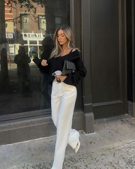 Fashion Inspo Spring, Nyc Fits, Casual Work Wear, Stockholm Fashion, Feminine Outfit, Sporty Outfits, Minimalist Outfit, Work Casual, Fashion Lifestyle