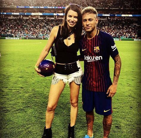 Adrian Lima, Adrina Lima, Adriana Lima Style, Victoria Secret Models, Lauren Jauregui, Adriana Lima, Neymar Jr, Celebrity Pictures, Neymar