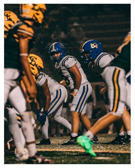 football szn ‘24 www.chasemazurphotography.com #football #fnl #sportsphotography #chasemazurphotography Sports Photography Football, Sports Action Photography, Football Aesthetic, Football Photography, Action Photography, Sports Photography, 2025 Vision, Vision Board, Football