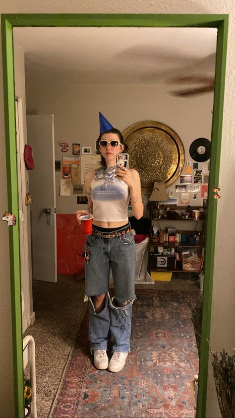 #party #nonbinary #silly #blue #outfit #casual Nonbinary Party Outfit, Pride Outfit Ideas Nonbinary, Grunge Nonbinary, Alt Fashion Nonbinary, Fairycore Outfit Nonbinary, Love People, Life Is Beautiful, Party Outfit, Blue