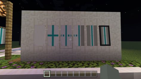 ik this one is hard to see, but start with the blank white banner, then do a cyan cross, then white stripes, and the rest is visisble :) Flag Minecraft, Minecraft Banner, White Banner, Minecraft Banners, Banner Designs, Minecraft Decorations, Minecraft Creations, Blank White, Banner Design