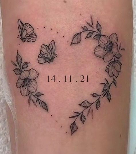 Anniversary Tattoo, Remembrance Tattoos, Heart Tattoos, Small Pretty Tattoos, Writing Tattoos, Tasteful Tattoos, Small Hand Tattoos, Discreet Tattoos, Dainty Tattoos