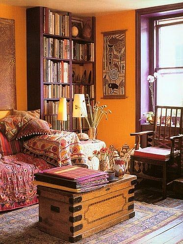 Autumn Inspired Bohemian Home Decor Bohemian Style Living, Modern Bohemian Living Room, Orange Rooms, Nosara, Bohemian Living Rooms, Deco Boheme, Bohemian Interior, Bohemian Living, Bohemian Living Room