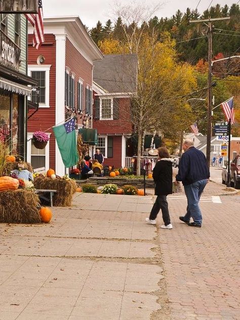 No anonymity in small towns Moving To A Small Town, Small Town Witch Aesthetic, Small Mountain Town Aesthetic, Small Town Life Aesthetic, Small Town Houses, Witch Film, Small Town Aesthetic, Hollow Aesthetic, Living In A Small Town