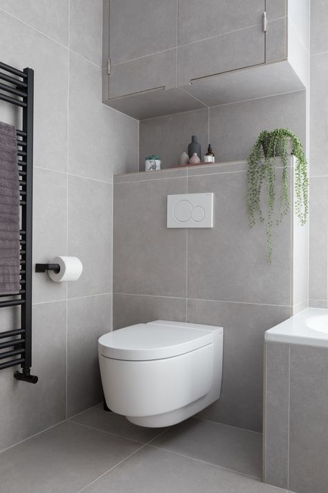 Shelves Behind Toilet, Styling Shelf, Behind Toilet, Hidden Toilet, Minimalist Showers, Toilet Tiles, Toilet Decor, Toilet Room Decor, Functional Bathroom