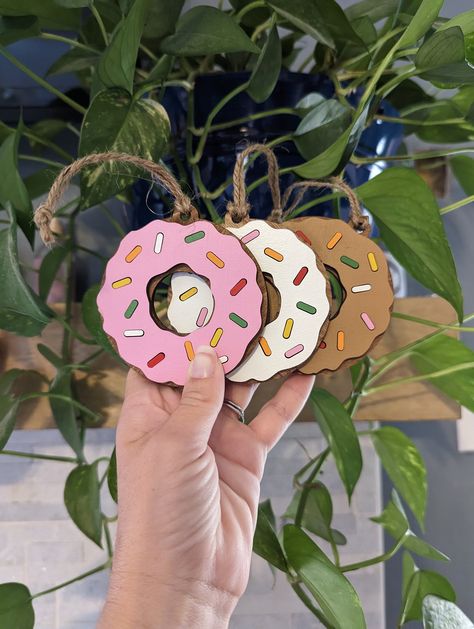 Donut Christmas, Donut Ornament, Pink Sprinkles, Grapevine Tx, Cotton Boll, White Frosting, Candy Land Christmas Tree, Sweet Lover, Human Hands