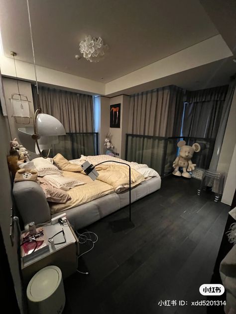 Korea Bedroom Aesthetic, Big Apartment Bedroom, House Arch Design, Pinterest Room Decor, Dream House Rooms, Cozy Room Decor, Minimalist Room, Room Design Bedroom, Dream House Interior