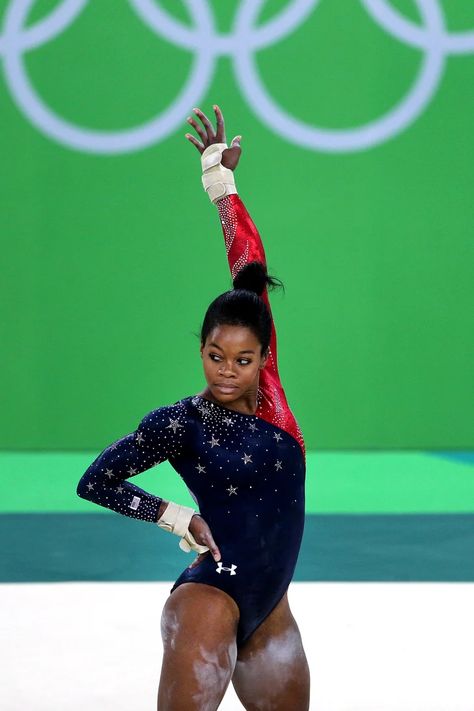 Gabby Douglas Gymnast, Gymnastics Olympics, Gabrielle Douglas, Gymnastics Posters, Gymnastics World, Olympic Badminton, Olympic Games Sports, Jordyn Wieber, Nastia Liukin