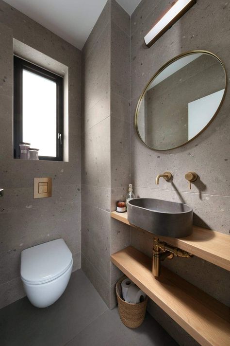 Guest Toilet With Window, Small Narrow Bathroom, Small Bathroom Window, Wc Ideas, Toilet Room Decor, Wc Design, Small Toilet Room, Narrow Bathroom, Classic House Design