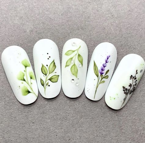 Aquarelle Nail Art Step By Step, Watercolor Nail Art Flowers, Nail Art Watercolor, Aquarelle Nails, Aquarelle Nail Art, Watercolour Nail Art, Watercolour Nails, Watercolor Nail Art, Watercolor Nails