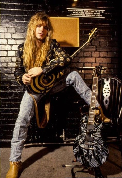 Zakk Wylde 80s, Zak Wylde, Photosession Ideas, Guitar Legends, 80s Metal, Zakk Wylde, Black Label Society, Best Guitarist, Sebastian Bach