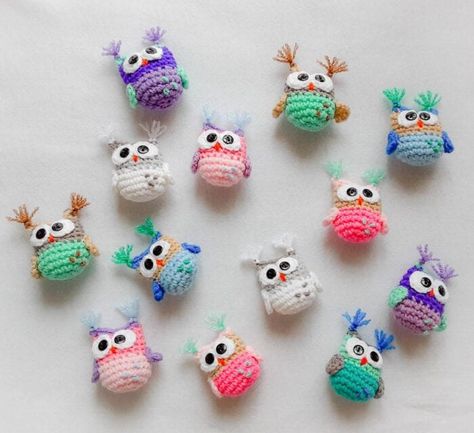 Tiny Owl Crochet Pattern Free, Small Crochet Owls Free Patterns, Mini Owl Crochet Pattern, Tiny Crochet Projects, Crochet Raven, Crocheted Owls, Desk Pets, Amigurumi Owl, Pocket Pals