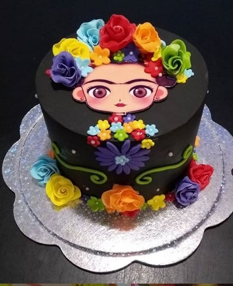 Frida Cake, Frida Kahlo Cake, Frida Kahlo Birthday, Mexican Cookies, Mexican Birthday Parties, Frida And Diego, Mexican Birthday, Mexican Party Theme, Cookies Pastry