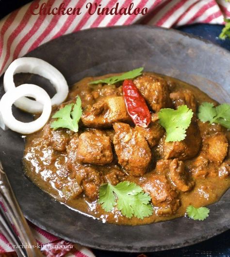 Chicken Vindaloo Recipe, Authentic Chicken Vindaloo Recipe Vindaloo Chicken, Chicken Vindaloo Recipe, Vindaloo Recipe, Chicken Vindaloo, Authentic Indian Food, Fried Fish Recipes, Vindaloo, Hot Dish, Indian Chicken