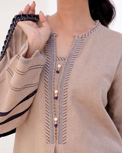 #neckdesign #stylishneckdesign #neck design for kurti, neck design for kameez, #new neck design 2023 Neck Line Design For Kurti, Neckline Designs For Kameez, Gala Ka Design, Gala Designs For Kameez, Neck Design For Kameez, Simple Neck Design, Clothing Design Details, Lawn Shirt Design, Neck Design For Kurti