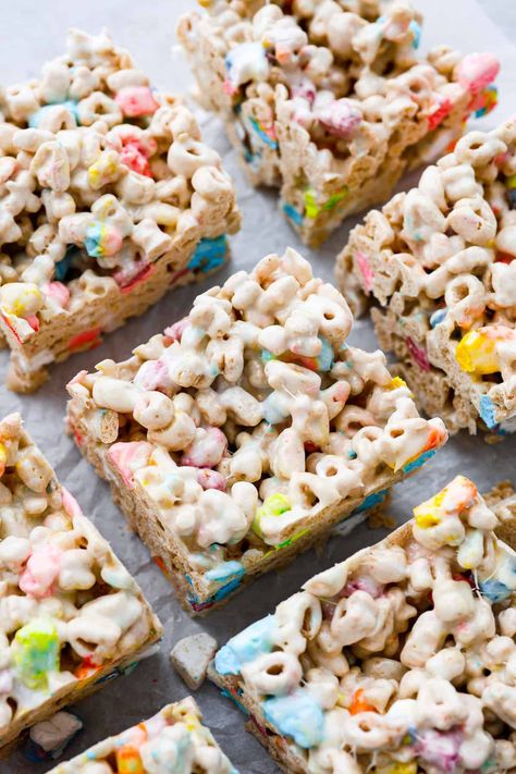 These Lucky Charms treats are a fun twist on the classic rice krispie treat and are every bit as magically delicious as you could imagine! They are sweet, but not too sweet to keep coming back for seconds and even thirds. They are a colorful and quick treat perfect for every occasion. Lucky Charms Rice Crispy Treats, Puffed Rice Bars, Marshmallow Treats Recipe, Lucky Charms Treats, Best No Bake Cookies, Magically Delicious, Krispie Treats Recipe, Quick Treats, The Recipe Critic