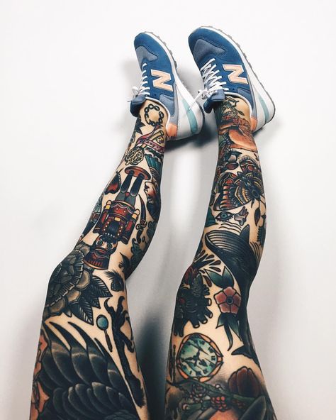 Nutcracker Tattoo, Thigh Tattoo Ideas, Tattoo Ideas Inspiration, Girls With Sleeve Tattoos, Traditional Sleeve, Traditional Tattoo Sleeve, Tattoo Traditional, Leg Sleeve Tattoo, Arrow Tattoos