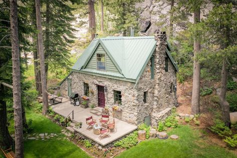 North Carolina Cabins, Cozy Winter Cabin, Scandinavian Cabin, Stone Cabin, Treehouse Cabins, Stone Chimney, Stone Cottages, Old Stone Houses, Cabins For Sale