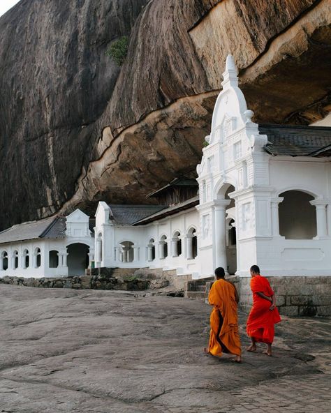 ... | Sri Lankan monastery, photographed by Angèle Traditional Sri Lankan Architecture, Sri Lankan Architecture, History Of Sri Lanka, Sri Lanka Holidays, Zen Den, Instagram Photoshoot, Cool Pictures Of Nature, South Asia, City Travel