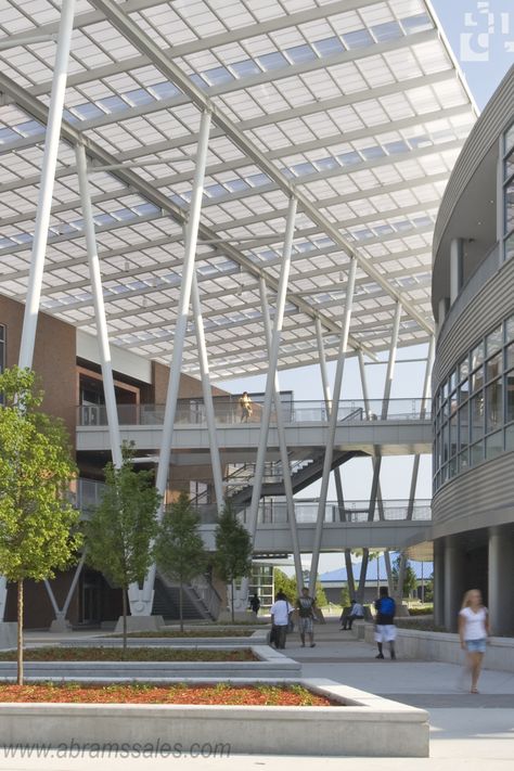 University of North Florida Student Union - Jacksonville, FL - Omegalite ACM Panels - Custom corrugated aluminum panels - Custom perforated panels - Stainless steel corrugated sun control panels - Custom oblique aluminum plate column covers Architecture Cover Page, Convention Center Design, University Of North Florida, Sun Panels, Restaurant Exterior Design, Steel Architecture, Column Covers, Restaurant Exterior, Canopy Architecture