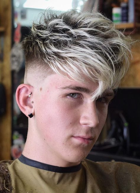 50 Stylish Undercut Hairstyle Variations to copy in 2021: A Complete Guide Icy Highlights, Hair Dimension, Men Haircut Undercut, Highlights For Men, Dimensional Hair, Top Haircuts For Men, The Undercut, Undercut Hairstyle, Flat Top Haircut