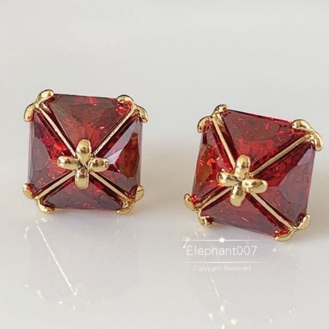 Henri Bendel Crystal Red Stud Earrings Very Delicate Piece, Elevate Your Outfit Authentic And Brand New Perfect Condition Comes With Original Earrings Card All Order Ship Next Day Closet Discount: 5% Off Any Bundle Free Shipping On 3 Or More Items Red Studs Earrings, Red Stud Earrings, Earrings Card, Red Earrings Stud, Red Studs, Jewelry Style, Earring Cards, Ruby Earrings, Studs Earrings