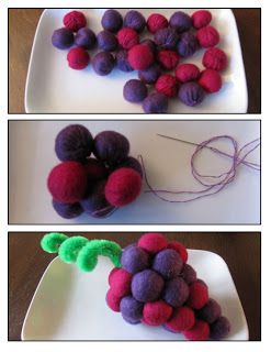 Felt Grapes, Diy Kids Kitchen, Felt Food Patterns, Felt Fruit, Childrens Kitchens, Diy Kids Toys, Toy Food, Food Stands, Felt Food