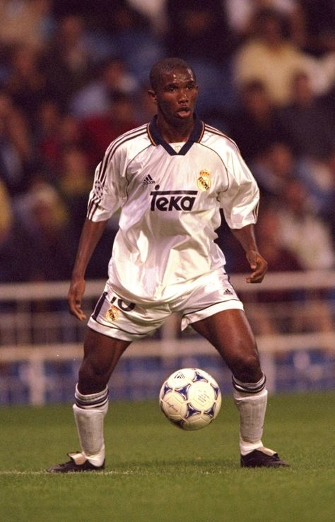 Samuel Eto’o (1998-2000) Real Madrid Real Madrid History, Real Madrid Football Club, Legends Football, Real Madrid Football, Real Madrid Players, Football Uniform, European Football, Top News, Innovation Technology