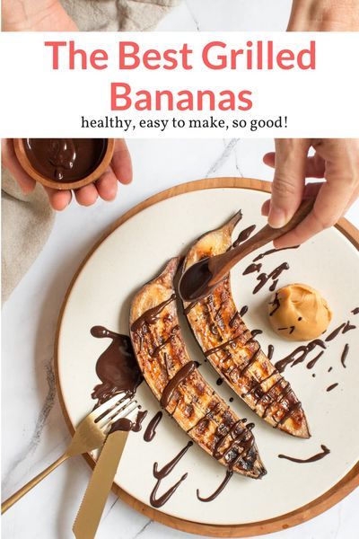 These grilled bananas are seriously delicious and so easy to make. Top with chocolate, peanut butter, ice cream, or any other toppings for a healthy summer dessert. Grilled Banana Dessert, Gi Recipes, Chocolate Peanut Butter Ice Cream, Grilled Bananas, Clean Sweets, Butter Ice Cream, Slender Kitchen, Make Top, Healthy Summer Desserts