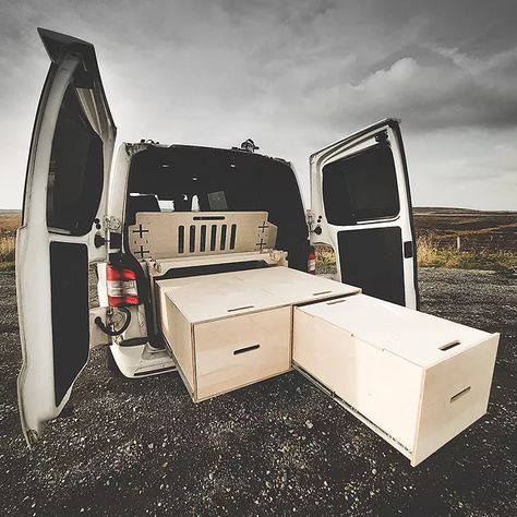 Campervan Furniture, Hiace Camper, Campervan Bed, Diy Van Conversions, Van Bed, Minivan Camping, Transit Camper, Container Dimensions, Build A Camper Van