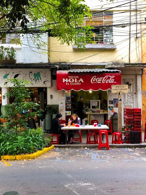 Travel Mexico City, Mexico City Streets, Old Mexico Aesthetic, Mexico Streets, Mexico City Photography, Mexico City Aesthetic, Summer In Mexico, Mexico Tacos, Condesa Mexico City