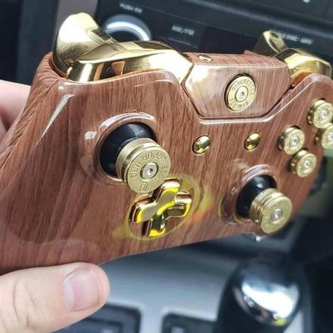 Custom Controllers Xbox One, Cool Xbox Controllers, Custom Xbox Controller, Inventions Sympas, Custom Xbox One Controller, Control Xbox, Xbox Logo, Custom Xbox, Xbox Accessories