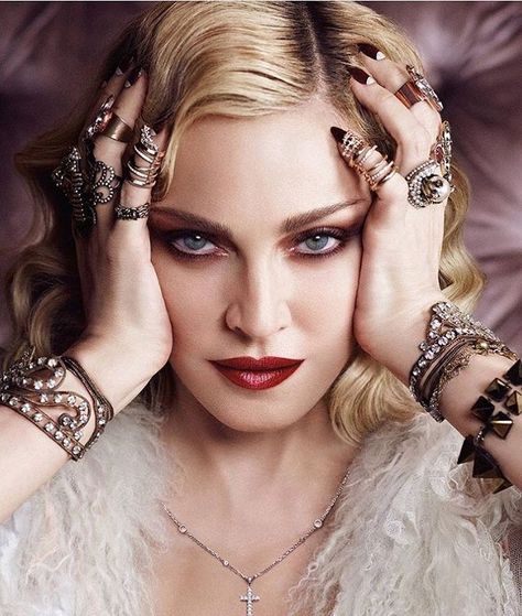 Madonna for Harper's Bazaar by @luigiandiango Divas Pop, Mert And Marcus, Madonna 80s, Madonna Photos, Harpers Bazaar Magazine, Anna Dello Russo, Vogue Covers, Norma Jeane, Harper’s Bazaar